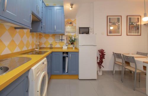 La Caleta Apartment | C52 - Seaside 2 Bedrooms By the Center
