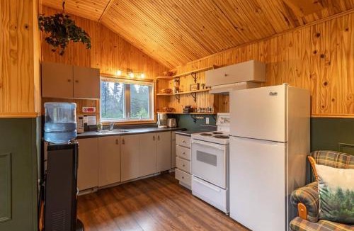 Lac-Etchemin Ski Chalet | Refuge Rustic bordé par rivière et la nature