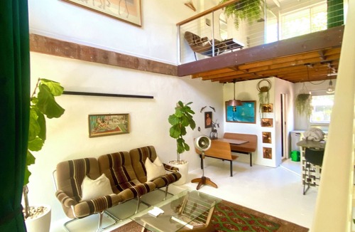 Copacabana Apartment | Cabana 88 - designer loft by the beach with infrared sauna