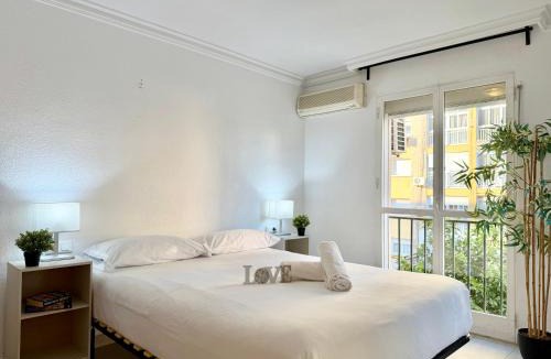 Los Naranjos Apartment | Calm Coastal Boutique Apartment for 12 by TuriVida