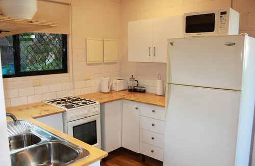 Camp Hill Cottage | Camp Hill Cottage (Studio)- Pet Friendly