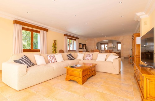 Playa de Formentor Villa | CAN MIR SA POSADA DES PAGÈS - Luxury villa with private pool and free WiFi.