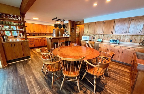 Naples House | Canandaigua Lake House on the Water