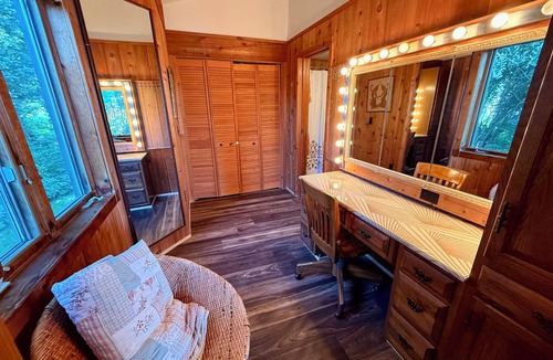 Naples House | Canandaigua Lake House on the Water