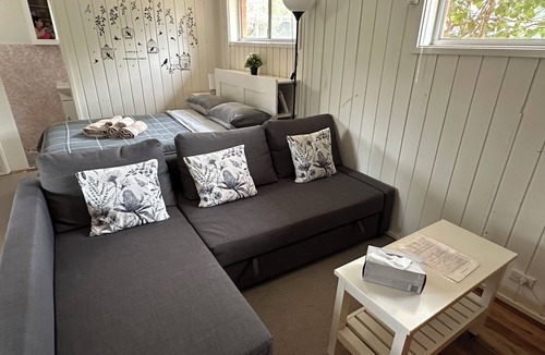 Garran Bed & Breakfast | Canberra Hospital Locum Welcome