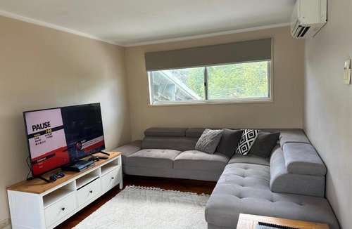 Garran House | Canberra Hospital Locum Welcome Entire Family Home