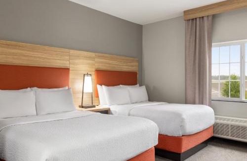 Skyland Park Hotel | Candlewood Suites Tuscaloosa by IHG