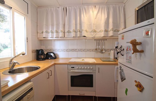 Vallvidrera House | "CanPirotBcn", Cute Seasonal rental in a state park in Barcelona (31+ days)