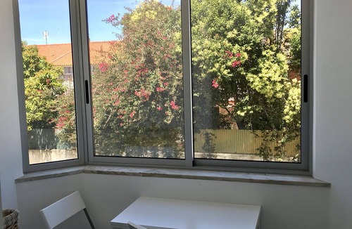 Lombos Apartment | Carcavelos, Cozy 3 bedroom apartment in Cascais