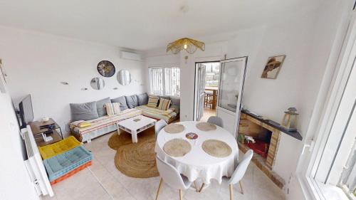 Almadraba-Canyelles House | Casa Canyelles Vicent