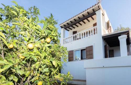 Santa Eulalia del Rio House | Casa en Ibiza con vistas increíbles en Es Figueral