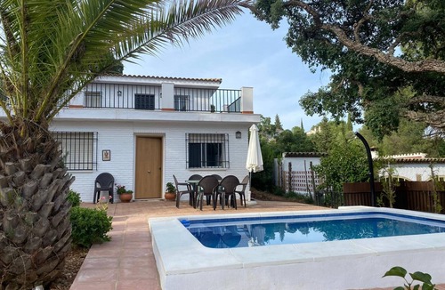 Santa Maria de Trassierra Cottage | Casa Rural con Piscina Villa Marta, en Trassierra