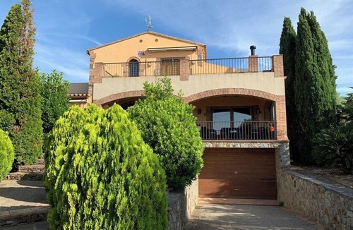 Perelada House | Casa Familiar - Zona Residencial En Campo De Golf