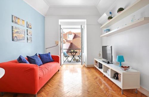 Santa Maria Maior Apartment | Castelo Apartment - Beautiful Balcony View