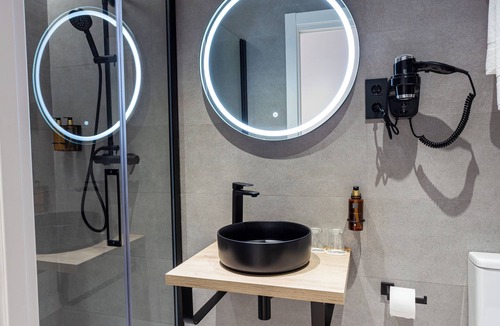 Bilbao Old Town Hostel | CASUAL FUENTES