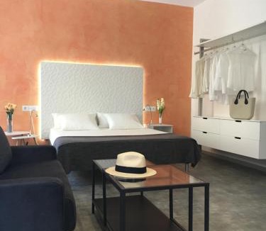 La Trinidad-San Juan y Todos los Santos Apartment | Casual Suite in Córdoba