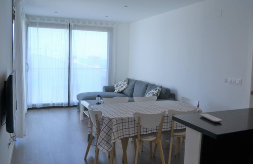 Llanca Apartment | CAU DE LLOP 1 Fantastic apartment with spectacular sea views
