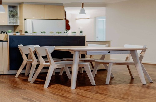 Canberra City Centre Apartment | Central 2-Bed with Gym and Parking