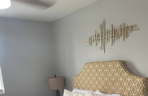 Vernon Apartment | Central location to Downtown Los Angeles