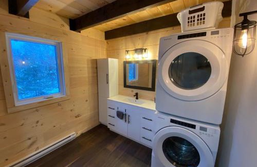 L'Anse-Saint-Jean Ski Chalet | Chalet au coeur des montagnes