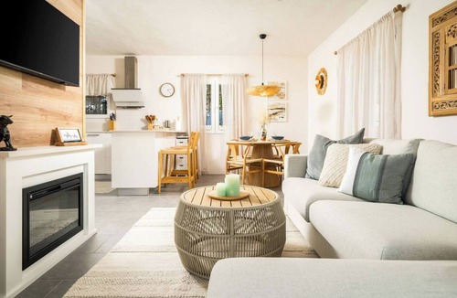 Teulada Apartment | Charming 2-bedroom with sea views, pool and tennis