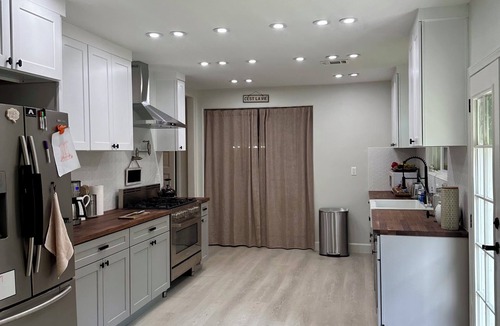 Hollywood House | Charming 4-bedroom house free parking in the middle of Hollywood