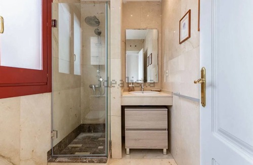 Moncloa - Arguelles Apartment | Charming, Bright and Centrally Located