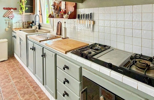 Perelada House | Charming House with Gardens and Pool in Empordà