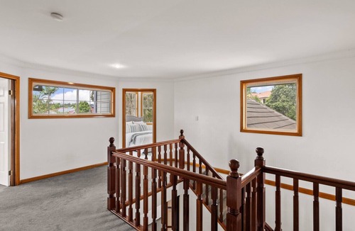 Parkinson House | Charming Victorian Oasis | 5 Beds Porch & Yard