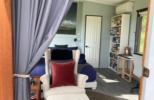 Mount Fairy Apartment | Cherry Tree - Merigan Farm Stay - Bungendore - Mount Fairy