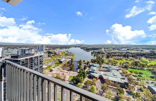 Belconnen Apartment | Chic 1-Bed with Stunning Lake View & Indoor Pool