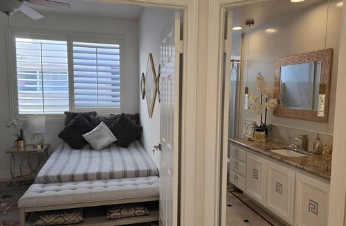 Mission Viejo Apartment | Chic studio with WiFi and AC in serene Mission Viejo