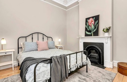 Birkenhead Cottage | Chimney Cottage Family Gem where Beach meets Port