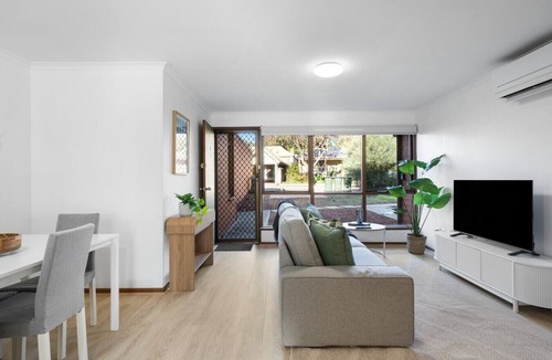 Ovingham Apartment | City Fringe Nook—Discover the North Adelaide Scene