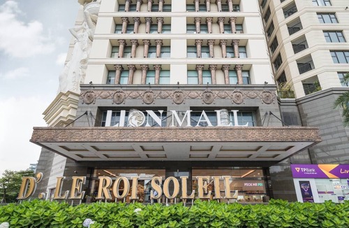 Quang An Apartment | City view from apartment- 5 min walk to Westlake