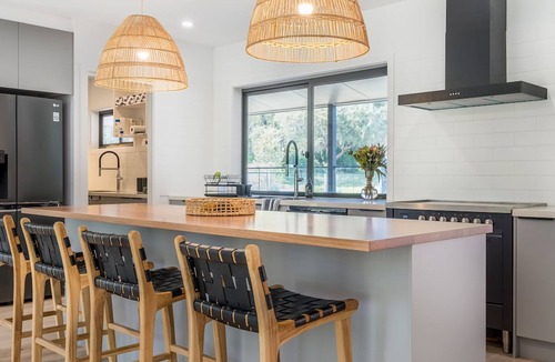 Fingal House | Coastal Luxe Pool Tennis Sauna Basketball
