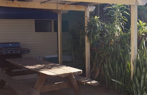 Iluka Cottage | Coastal Pet Friendly Cottage