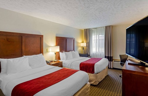 Atkins Hotel | Comfort Inn Atkins-Marion I-81