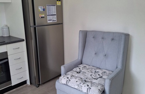 Bomaderry Apartment | Comfortable and conveniently located studio apartment one double bed