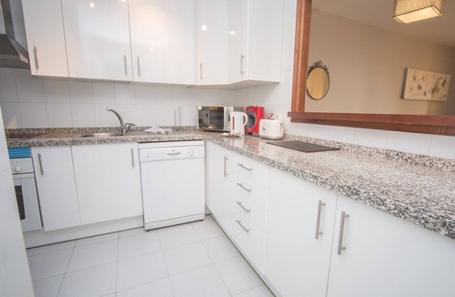 Castillo de Sabinillas Apartment | Comfortable apartment with sea view -5 pools - WIFI