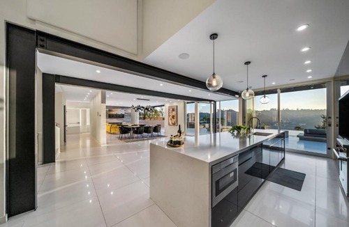 Hollywood Hills West Villa | Contemporary Modern Villa with Hills Views