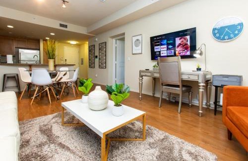 Irvine Business Complex Apartment | Continuum Homes - Irvine Apartments