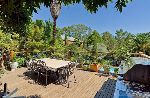 Castlemaine House | Corvah House, Beautiful Corvah House circa 1860, restored and beaming with grandeur and comfort