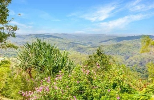 Balmoral Ridge Cottage | COTTAGE 2 · Maleny-Montville Cottages #2 - 2 bed + ocean views