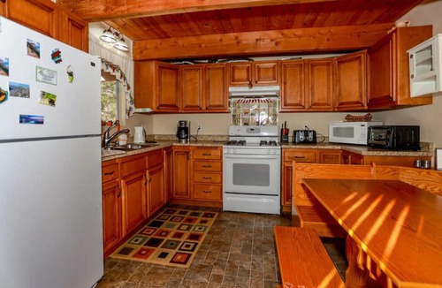 Sugarloaf House | Cottage Paradise #1969 by Big Bear Vacations