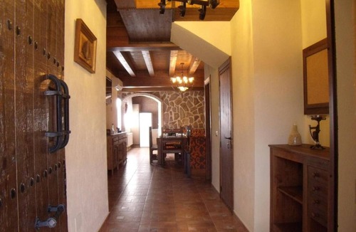 Los Navalucillos House | Country House 'Vallecasar' with Mountain View, Wi-Fi and Air Conditioning