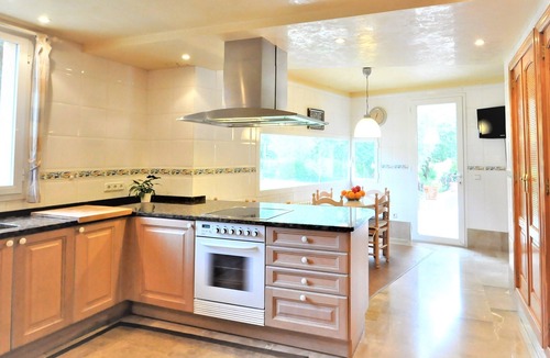 Bunyola Villa | Country house with private pool & Tennis Court - GREAT for families - Free Wifi