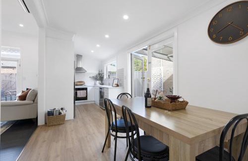 Bendigo House | Courthouse - Family Retreat Near Bendigo CBD