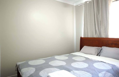 Woodridge House | Cozy 3 bedroom townhouse in Woodridge