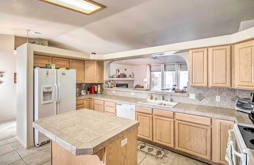Lake Havasu City House | Cozy Lake Havasu House w/Views - 1 Mi to Water!